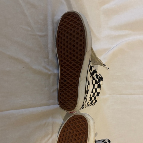 Vans Black and White High-Tops - Picture 4 of 4